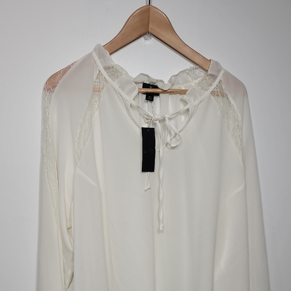 Worthington Sheer Elegant Ivory Tunic Top
